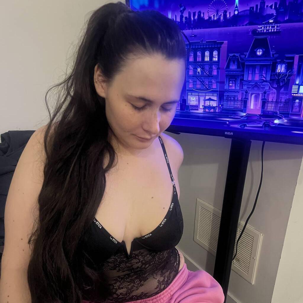 
                        Emilee & cakes
                     is Female Escorts. | Toronto | Ontario | Canada | canadapleasure.com 