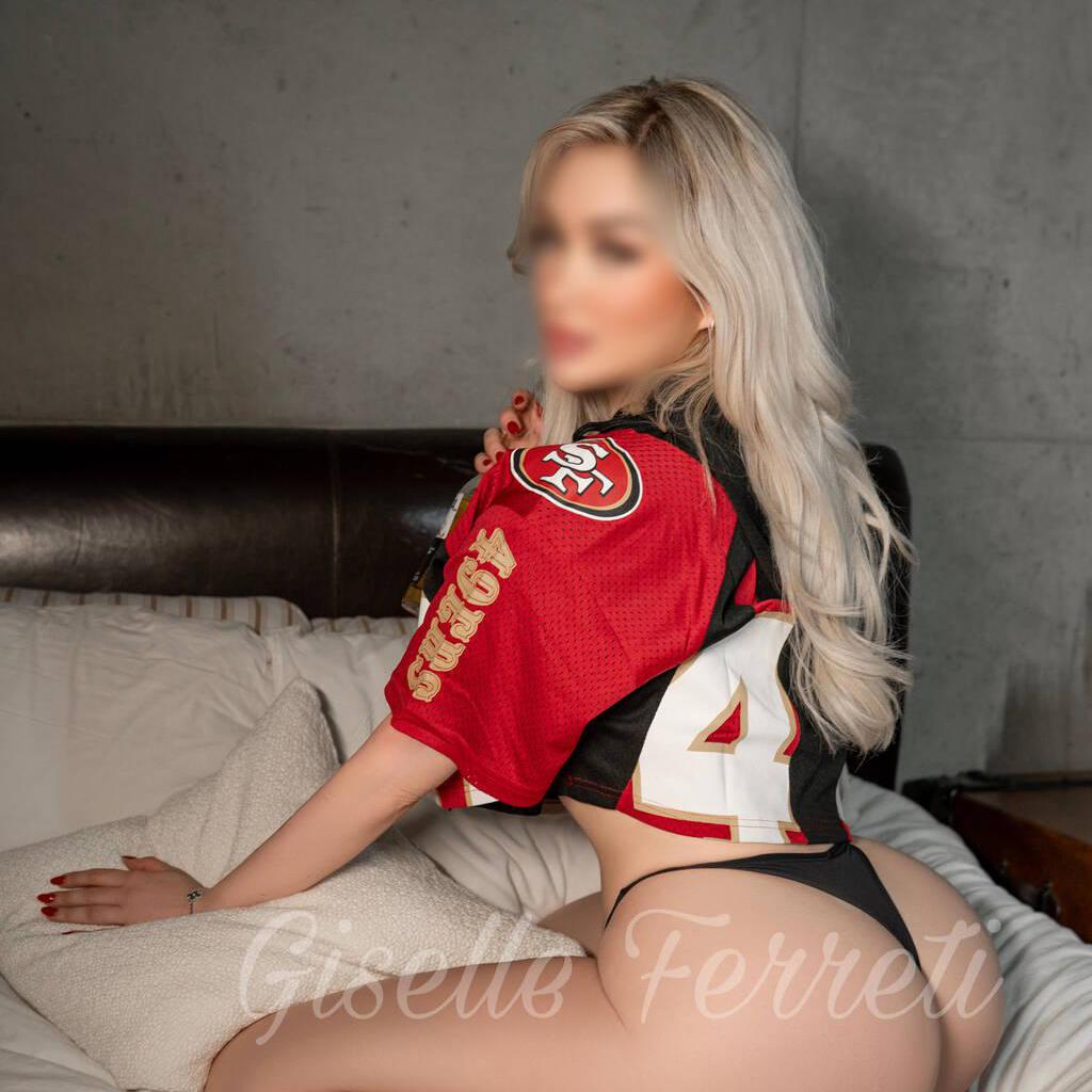 
                        Giselle
                     is Female Escorts. | Calgary | Alberta | Canada | canadapleasure.com 