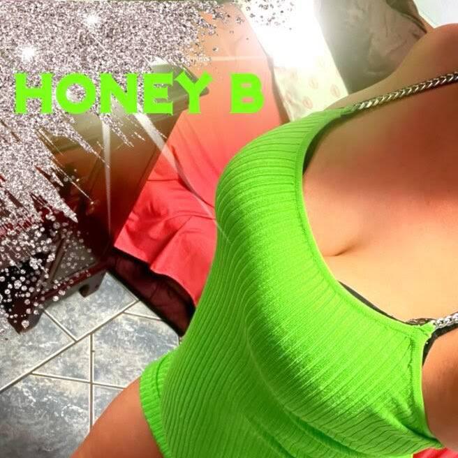 
                        Honey
                     is Female Escorts. | Lethbridge | Alberta | Canada | canadapleasure.com 