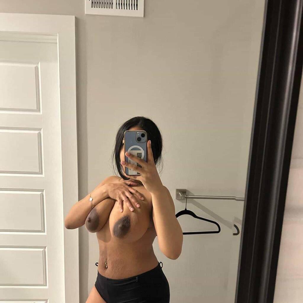 
                        Denali
                     is Female Escorts. | Kitchener | Ontario | Canada | canadapleasure.com 