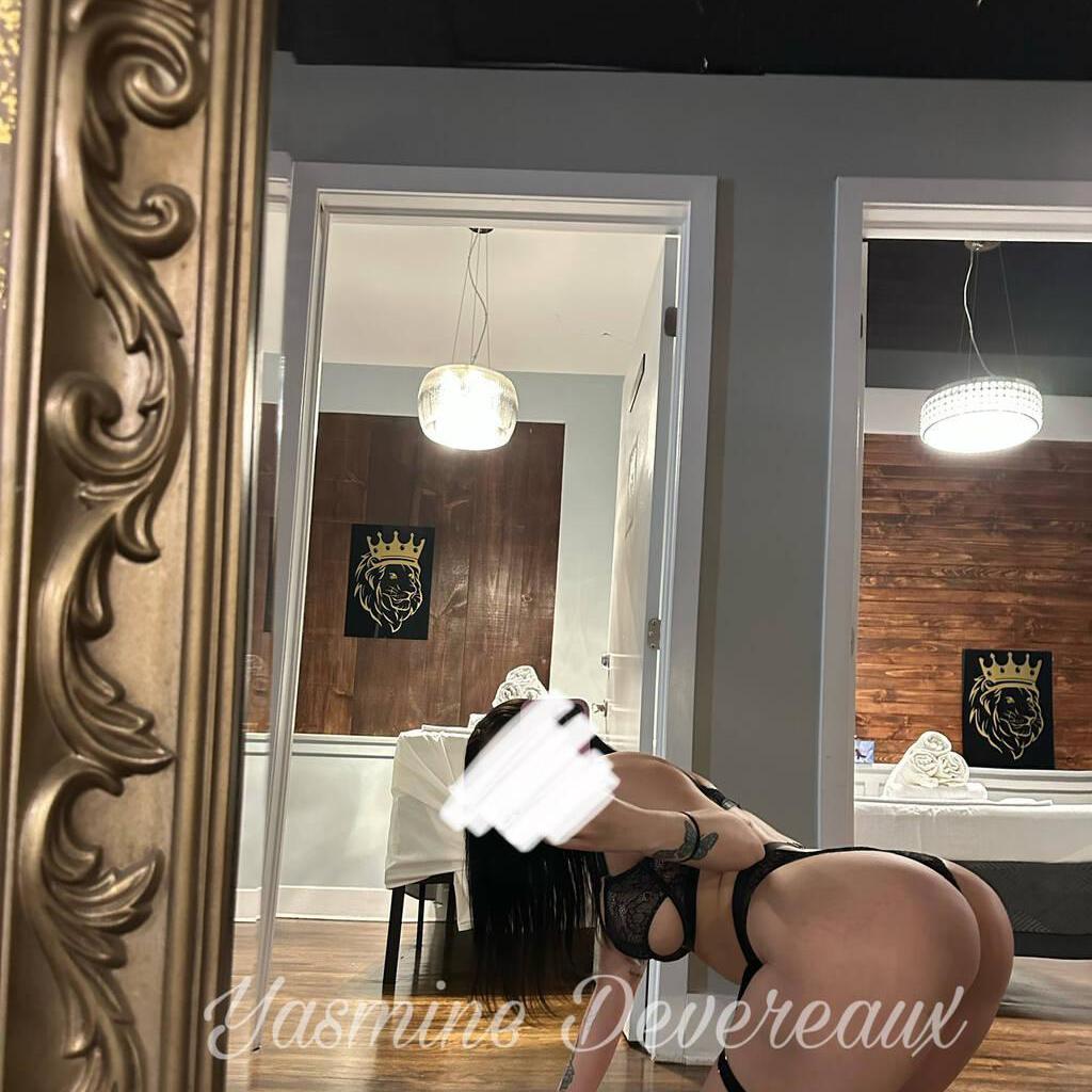 
                        Yasmine
                     is Female Escorts. | Thunder Bay | Ontario | Canada | canadapleasure.com 