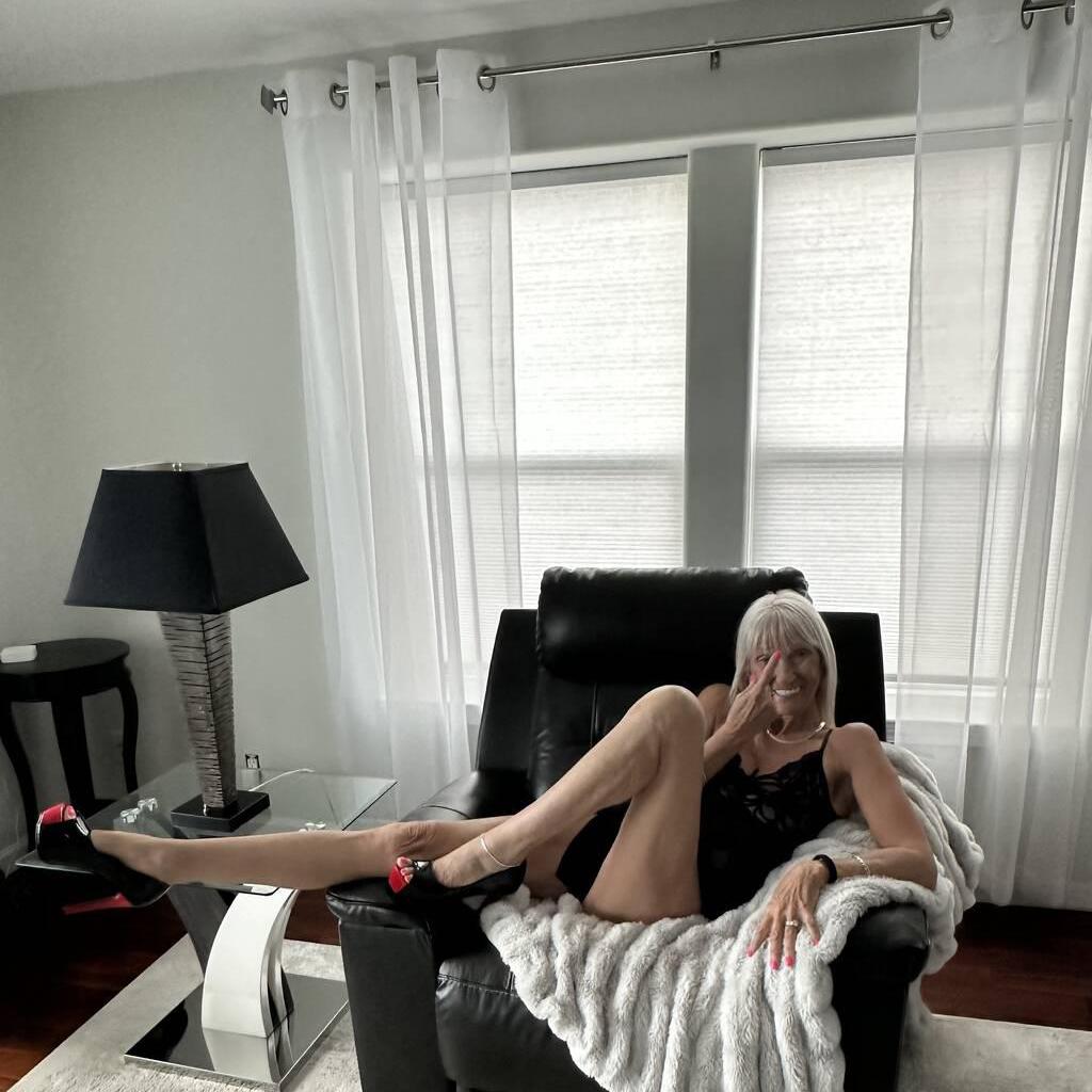 
                        Krissy
                     is Female Escorts. | Calgary | Alberta | Canada | canadapleasure.com 