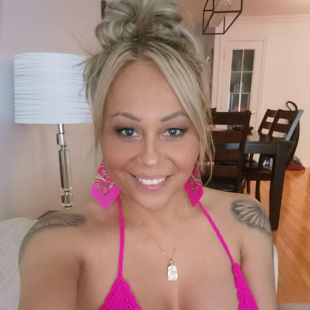 
                        Amity
                     is Female Escorts. | Winnipeg | Manitoba | Canada | canadapleasure.com 