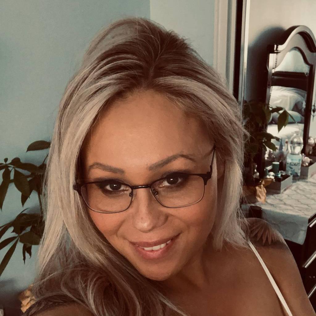 
                        Amity
                     is Female Escorts. | Winnipeg | Manitoba | Canada | canadapleasure.com 