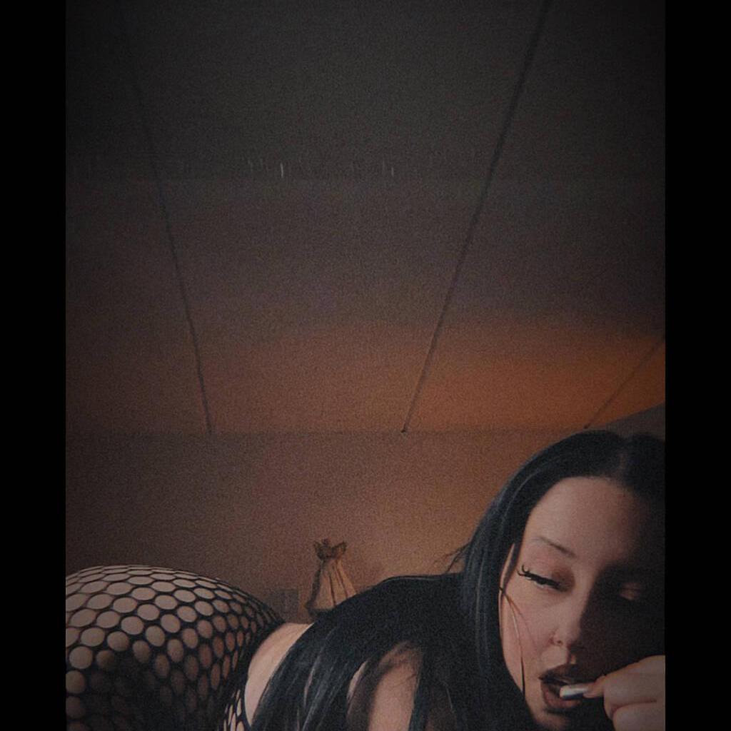 
                        Sarah
                     is Female Escorts. | Quebec City | Quebec | Canada | canadapleasure.com 