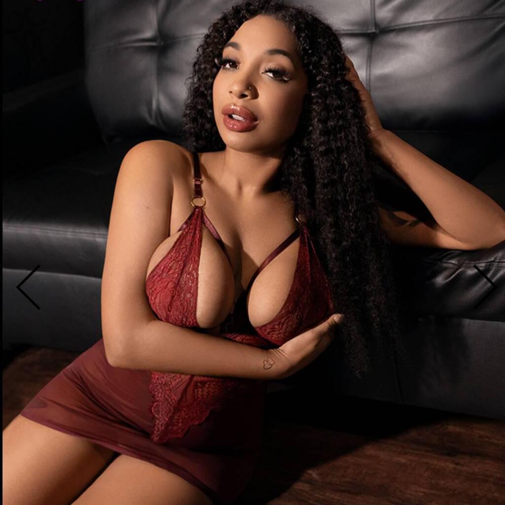 
                        Britany Bunnyy
                     is Female Escorts. | Toronto | Ontario | Canada | canadapleasure.com 