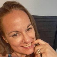 
                        Vie
                     is Female Escorts. | Montreal | Quebec | Canada | canadapleasure.com 