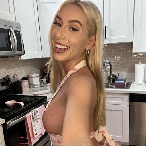 
                        Olivia
                     is Female Escorts. | Kelowna | British Columbia | Canada | canadapleasure.com 