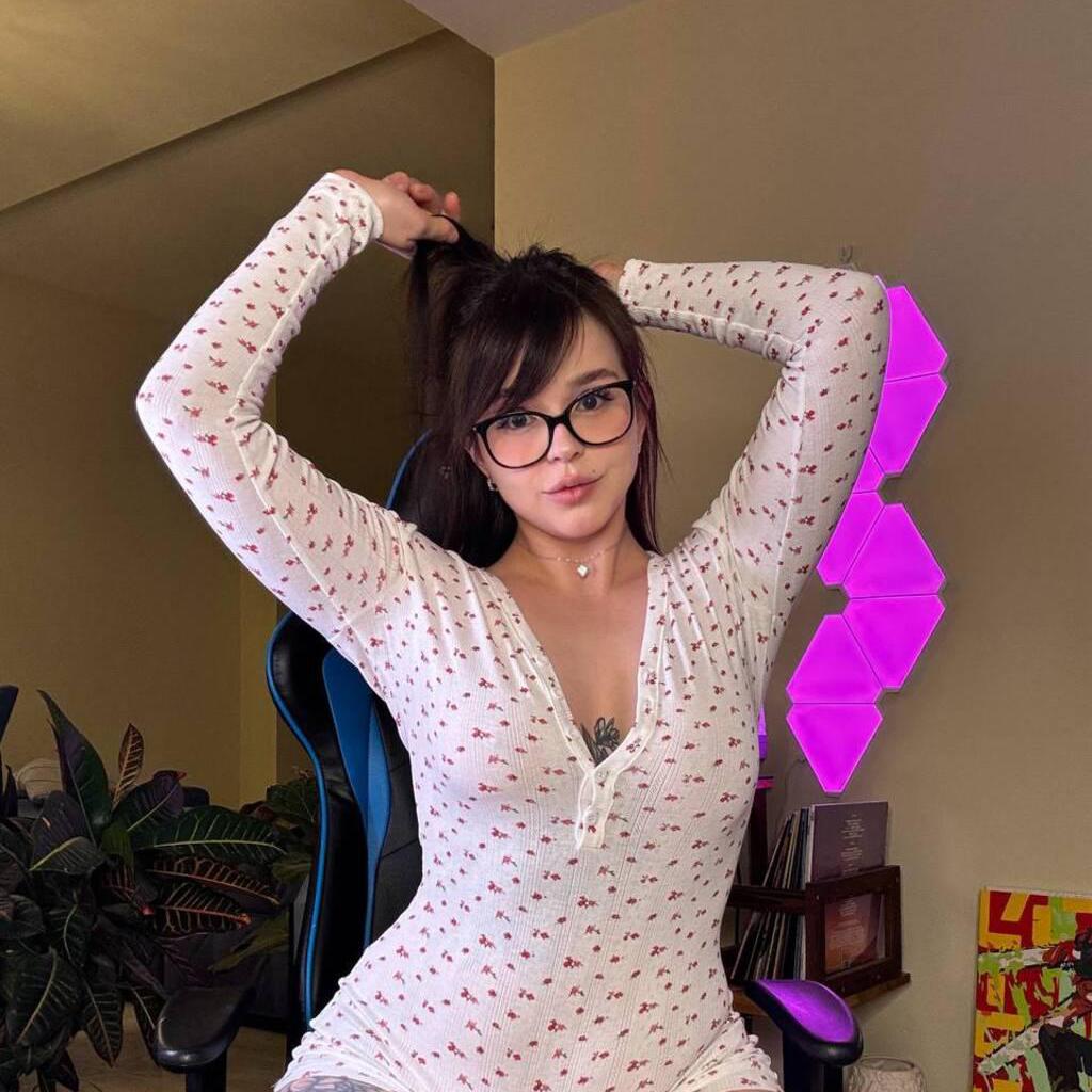 
                        Noles Smith
                     is Female Escorts. | St. John | New Brunswick | Canada | canadapleasure.com 