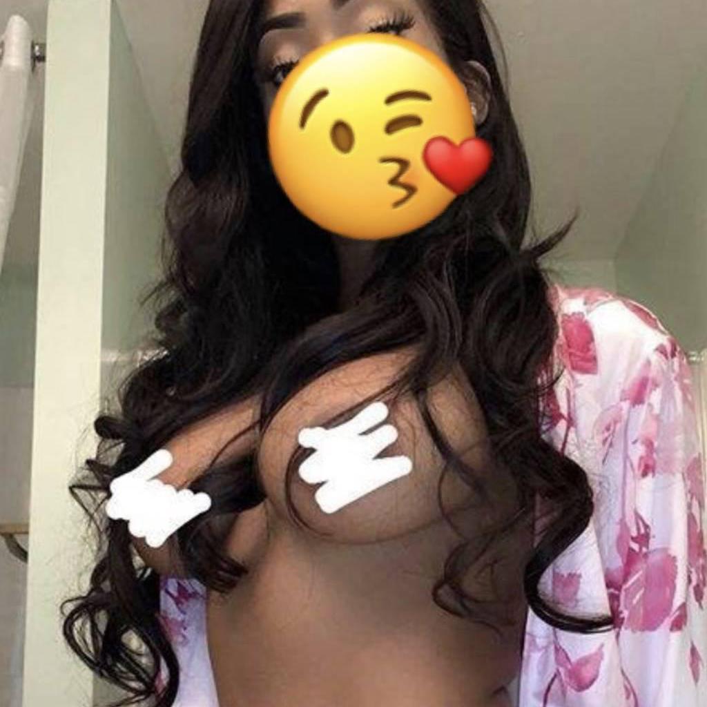 
                        Destiny
                     is Female Escorts. | belleville | Ontario | Canada | canadapleasure.com 
