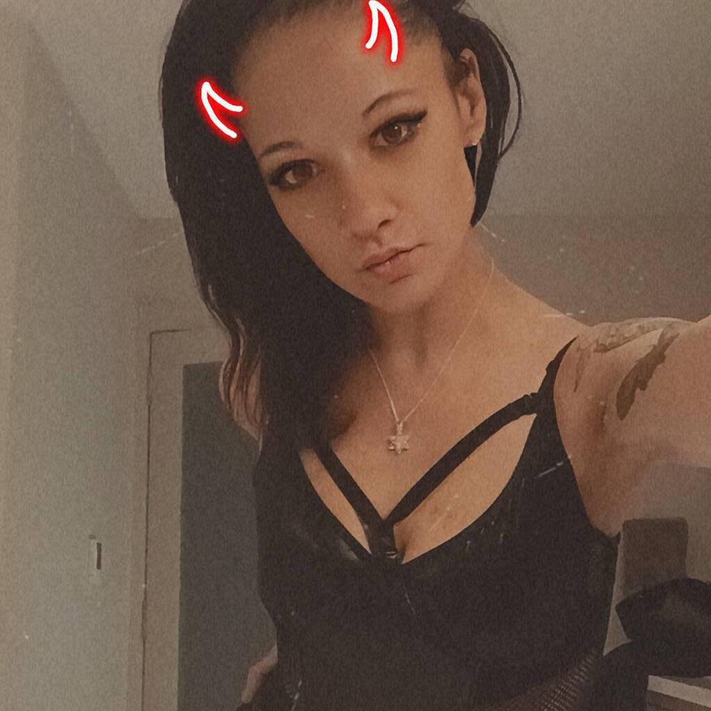 
                        Mercedes
                     is Female Escorts. | Barrie | Ontario | Canada | canadapleasure.com 