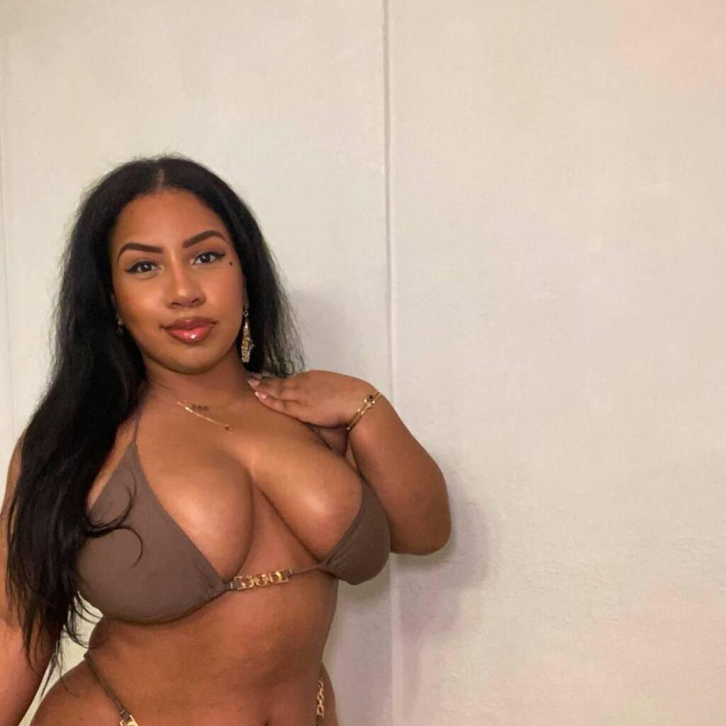 
                        Luisa
                     is Female Escorts. | Kitchener | Ontario | Canada | canadapleasure.com 