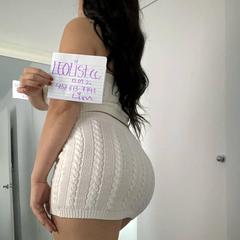 
                        L ii n a
                     is Female Escorts. | Montreal | Quebec | Canada | canadapleasure.com 