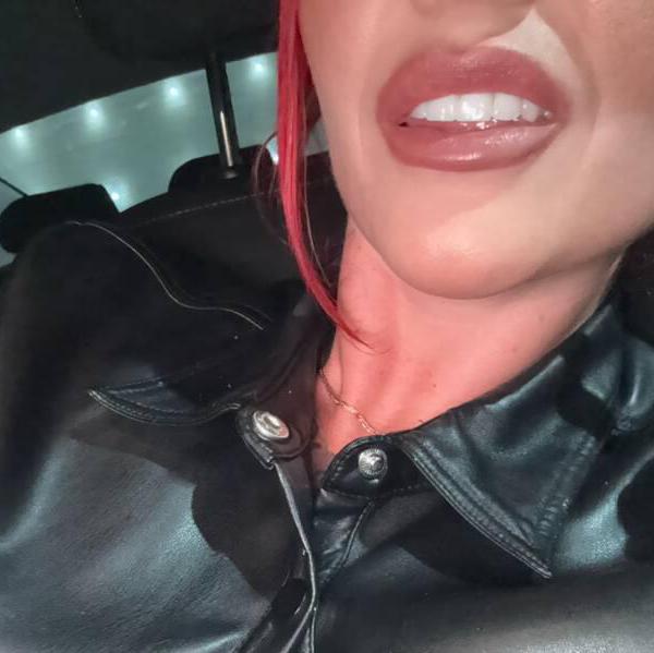 
                        Alice
                     is Female Escorts. | Montreal | Quebec | Canada | canadapleasure.com 