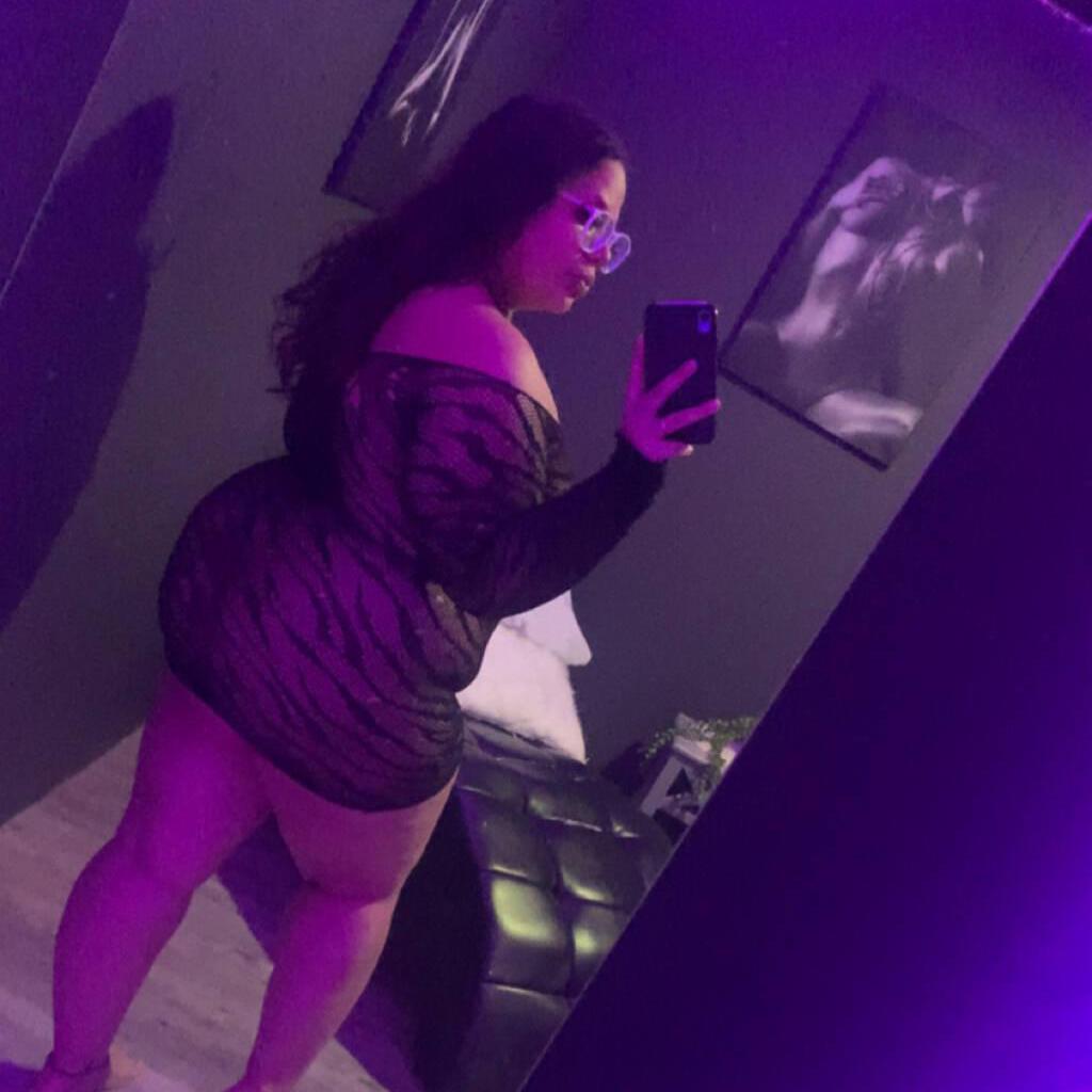 
                        Cymone
                     is Female Escorts. | Edmonton | Alberta | Canada | canadapleasure.com 