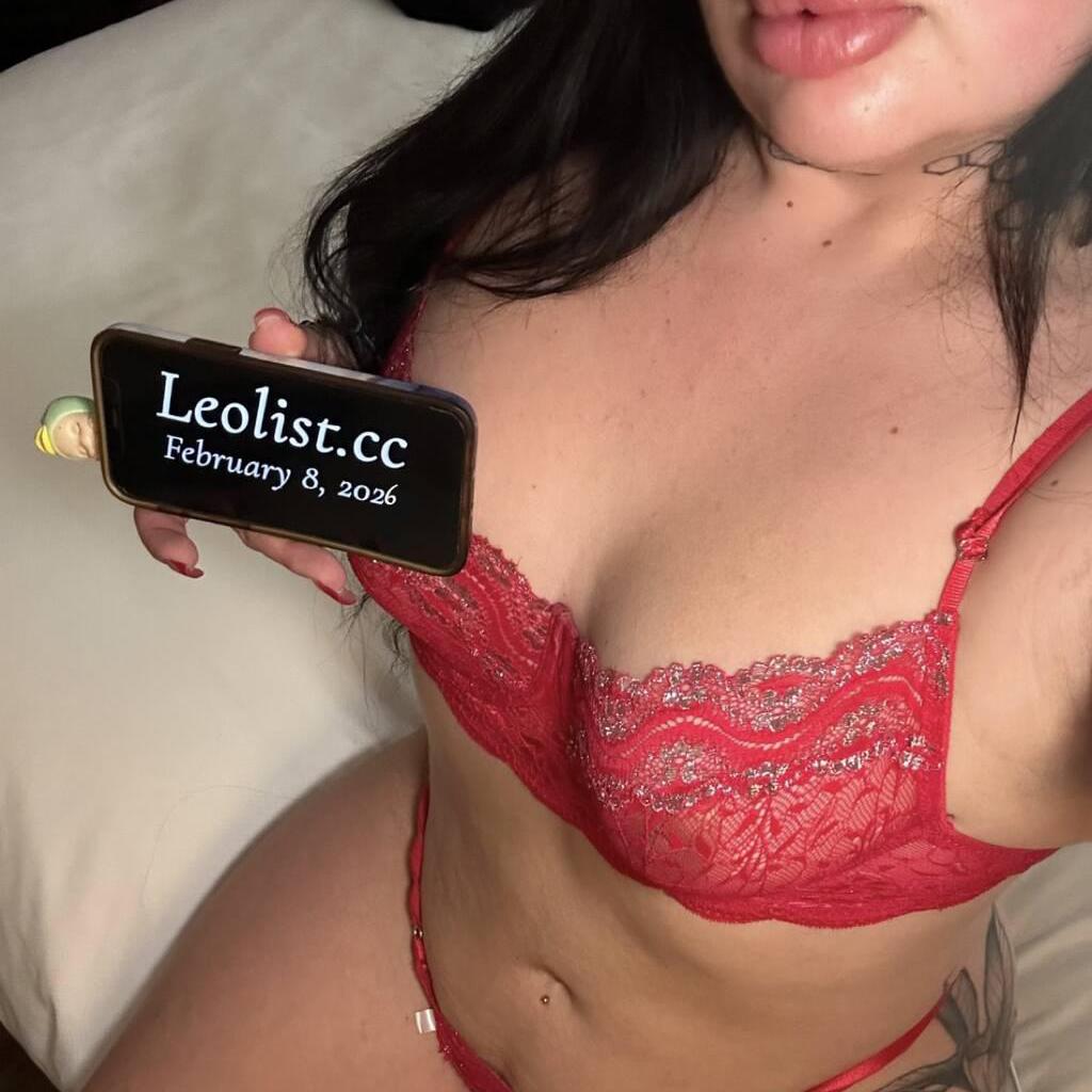 
                        Ellie
                     is Female Escorts. | Niagara | Ontario | Canada | canadapleasure.com 