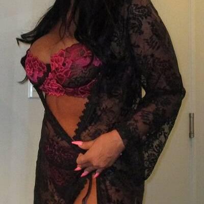 
                        stephanie
                     is Female Escorts. | Montreal | Quebec | Canada | canadapleasure.com 