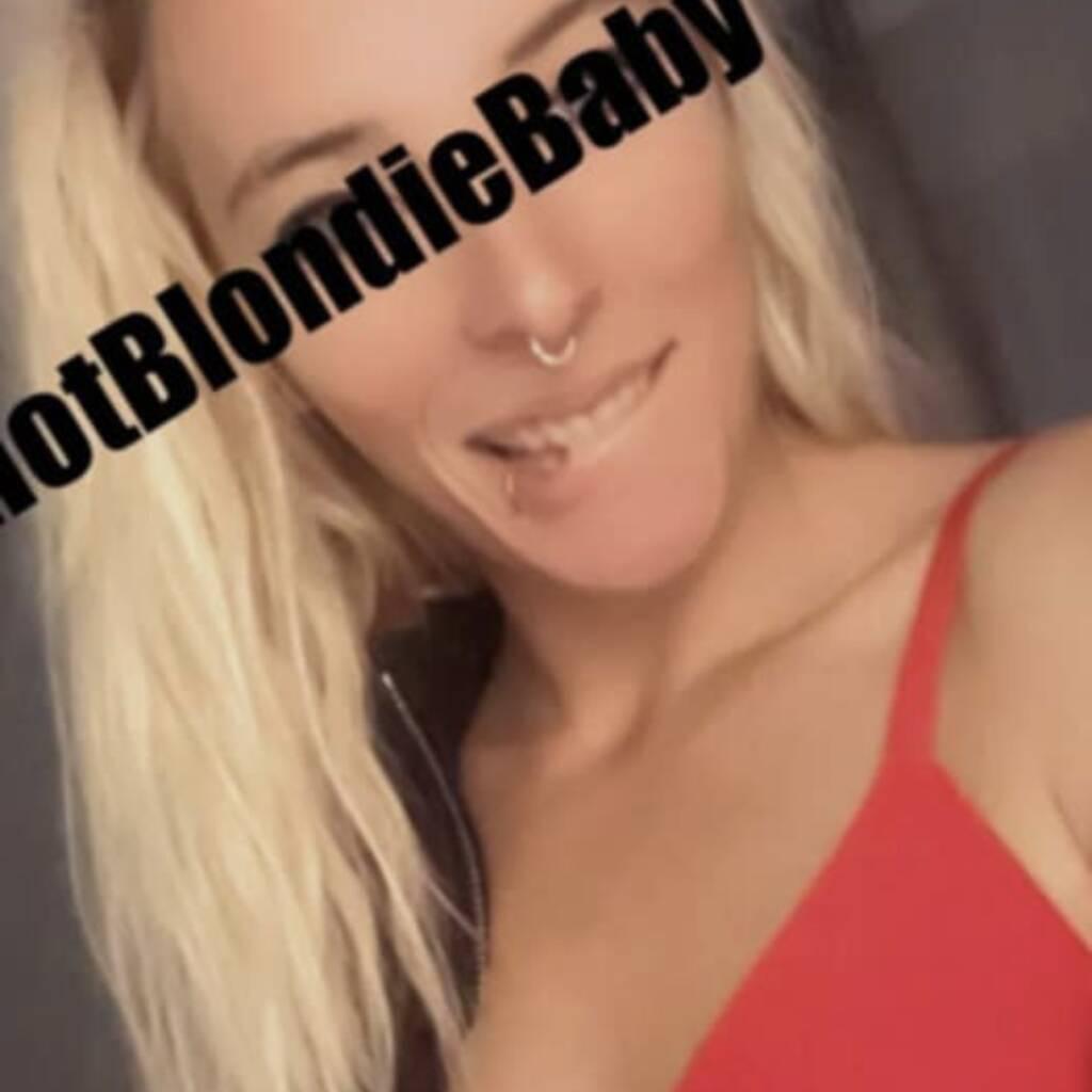 
                        sabrina
                     is Female Escorts. | Ottawa | Ontario | Canada | canadapleasure.com 