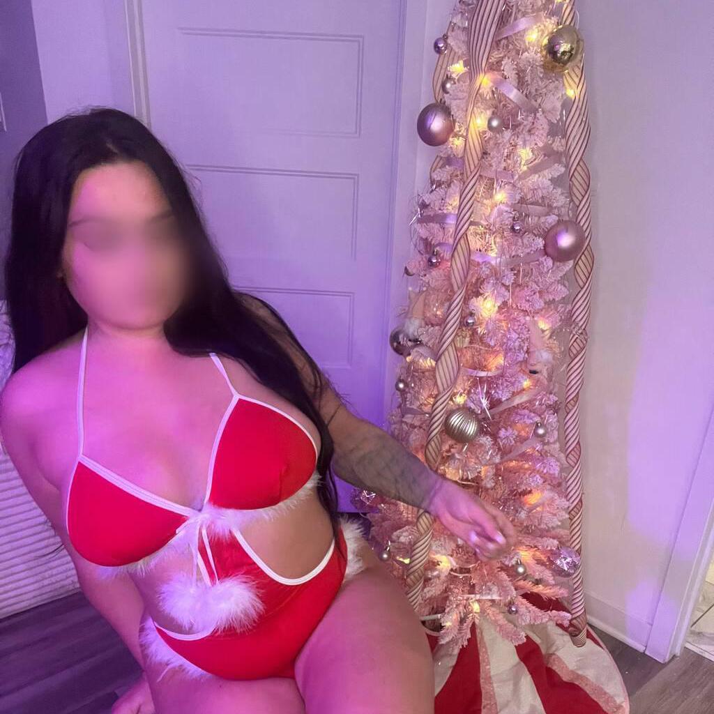 
                        Alexa
                     is Female Escorts. | Quebec City | Quebec | Canada | canadapleasure.com 