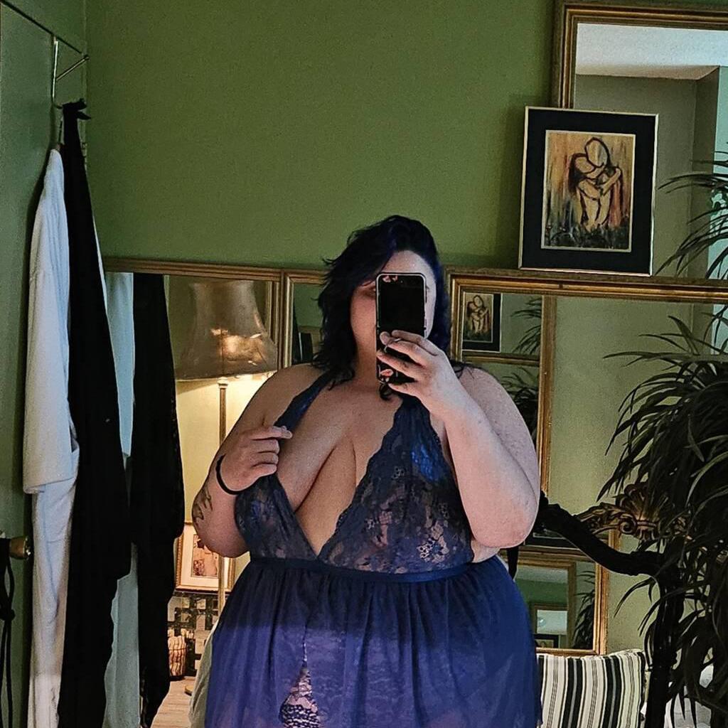 
                        Lillian Mac
                     is Female Escorts. | Hamilton | Ontario | Canada | canadapleasure.com 