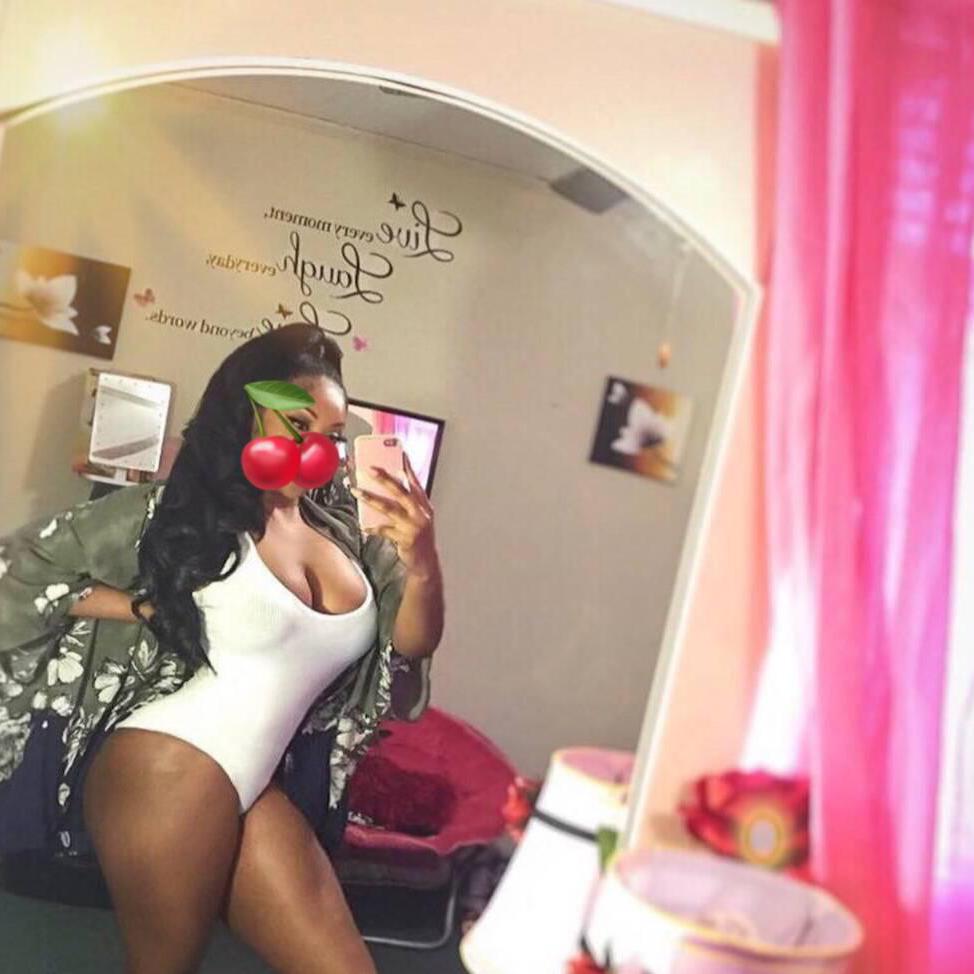 
                        LEXXX
                     is Female Escorts. | Saguenay | Quebec | Canada | canadapleasure.com 