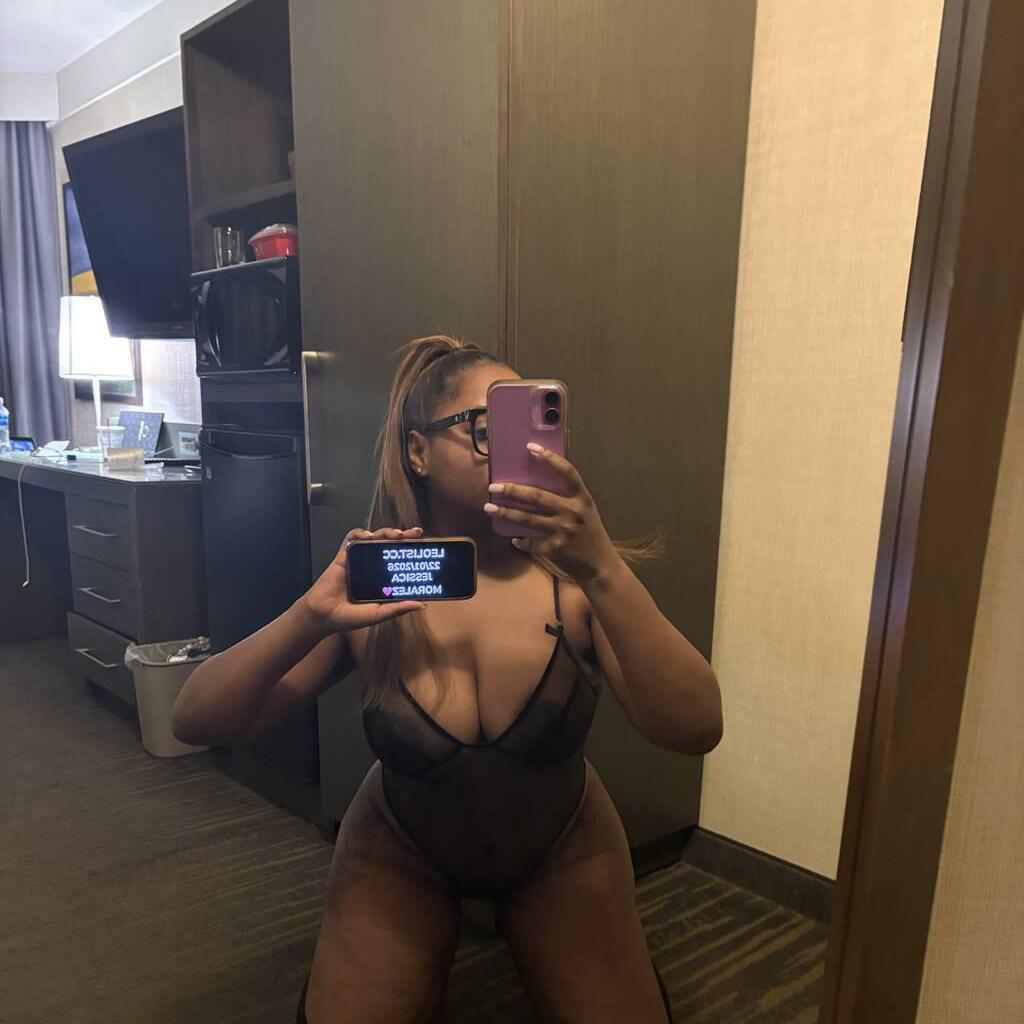 
                        Jessica
                     is Female Escorts. | Winnipeg | Manitoba | Canada | canadapleasure.com 