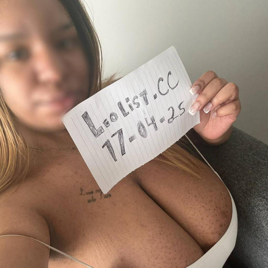 
                        Bella
                     is Female Escorts. | Hamilton | Ontario | Canada | canadapleasure.com 