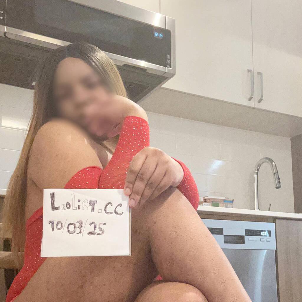 
                        Bella
                     is Female Escorts. | Hamilton | Ontario | Canada | canadapleasure.com 
