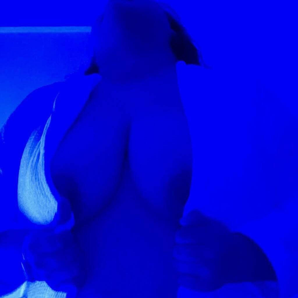 
                        NativeHoney
                     is Female Escorts. | Vancouver | British Columbia | Canada | canadapleasure.com 