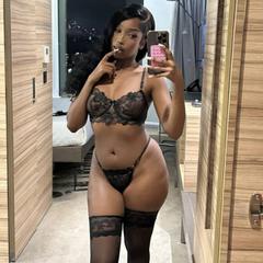 
                        Liyah
                     is Female Escorts. | Calgary | Alberta | Canada | canadapleasure.com 