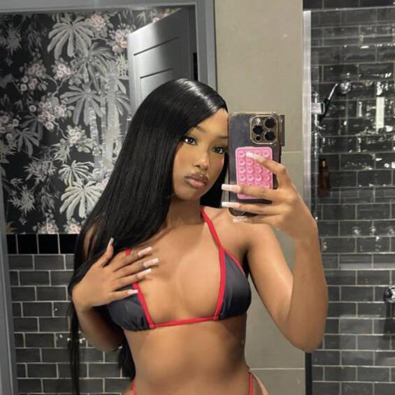 
                        Liyah
                     is Female Escorts. | Calgary | Alberta | Canada | canadapleasure.com 