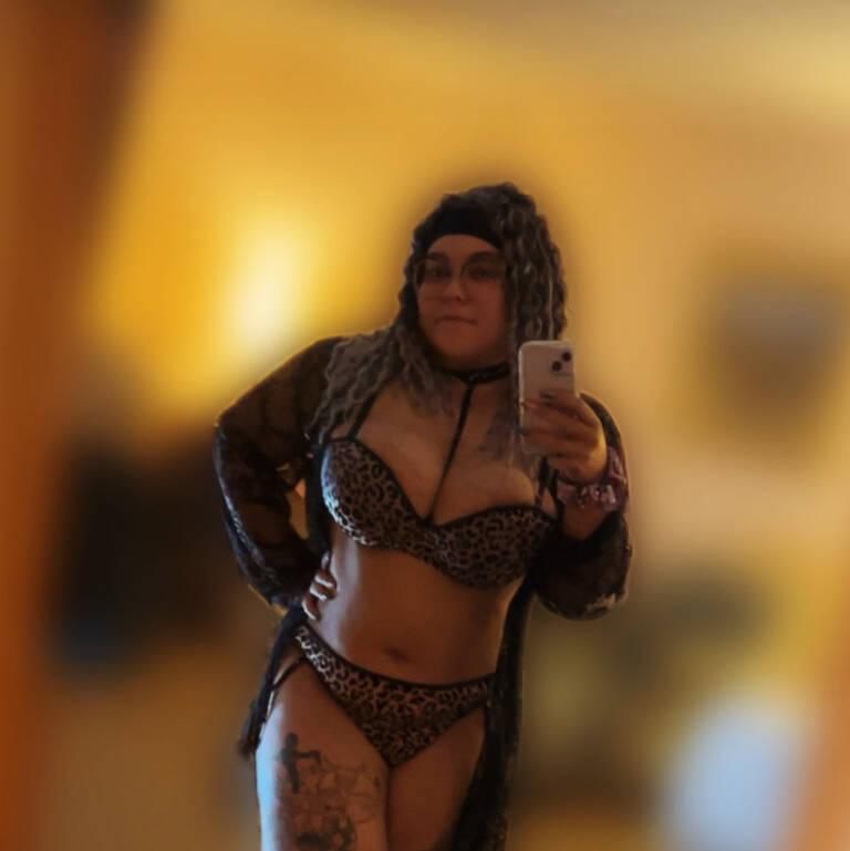 
                        Sophia Sapphire
                     is Female Escorts. | St. John | New Brunswick | Canada | canadapleasure.com 