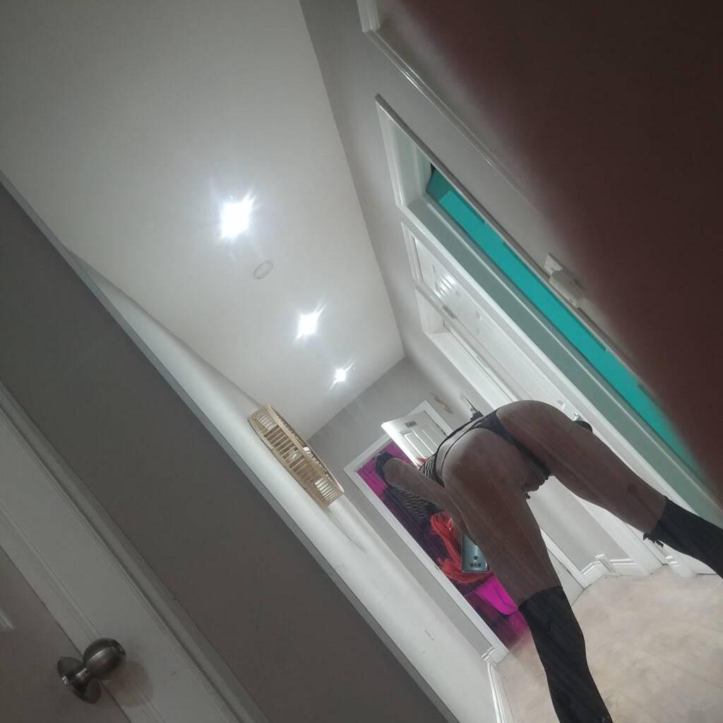 
                        CLEO
                     is Female Escorts. | Guelph | Ontario | Canada | canadapleasure.com 