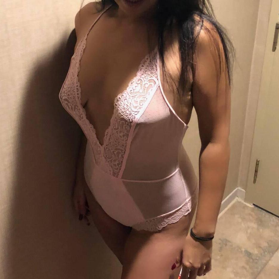 
                        Kim
                     is Female Escorts. | Quebec City | Quebec | Canada | canadapleasure.com 
