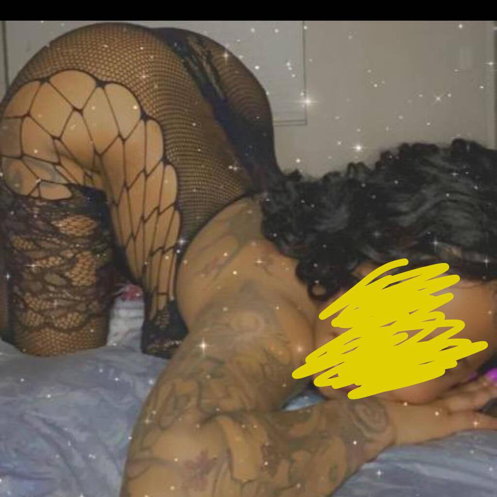 
                        HONEY
                     is Female Escorts. | Montreal | Quebec | Canada | canadapleasure.com 