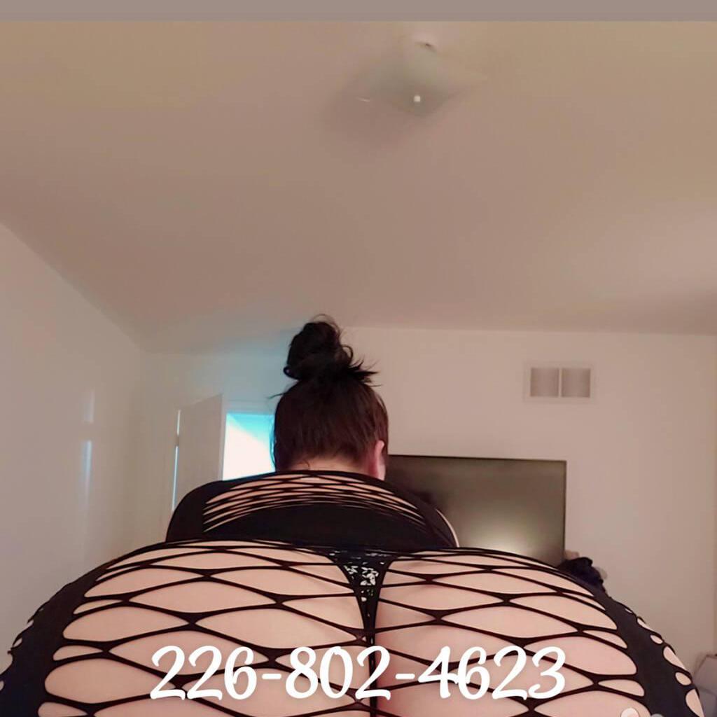 
                        Kat
                     is Female Escorts. | Regina | Saskatchewan | Canada | canadapleasure.com 