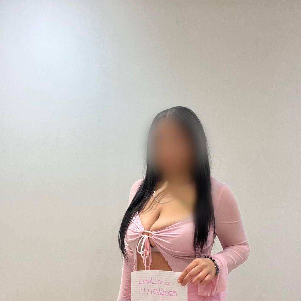 
                        Khloe
                     is Female Escorts. | St. John | New Brunswick | Canada | canadapleasure.com 