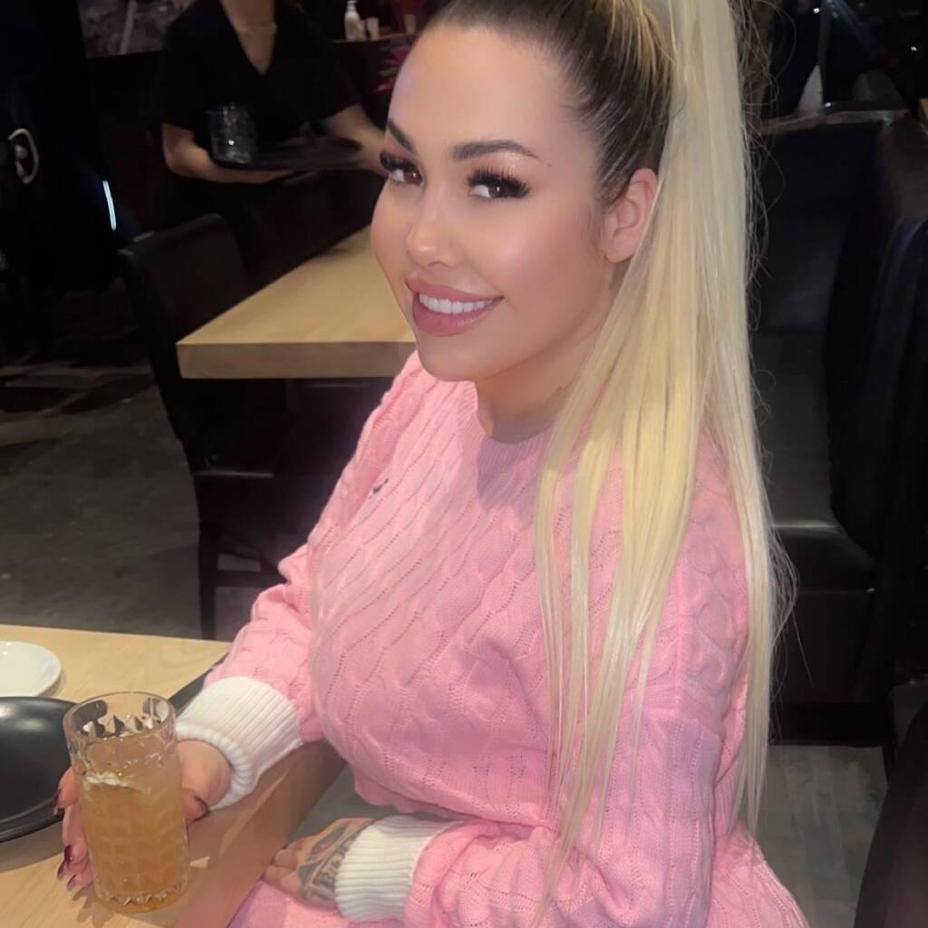 
                        Sabrina
                     is Female Escorts. | Calgary | Alberta | Canada | canadapleasure.com 