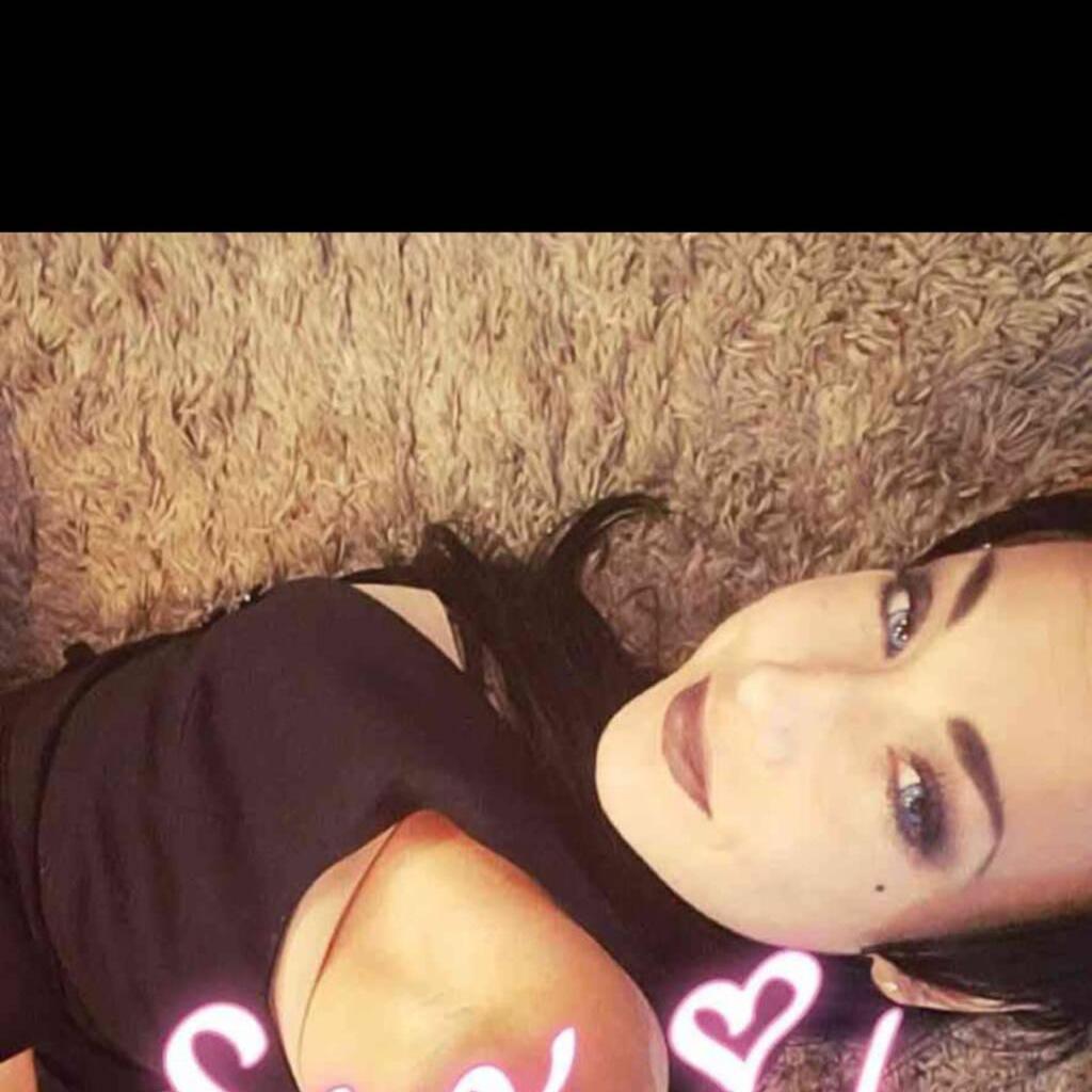 
                        ALEXASINN NEW YEARCRUTCH
                     is Female Escorts. | Kelowna | British Columbia | Canada | canadapleasure.com 