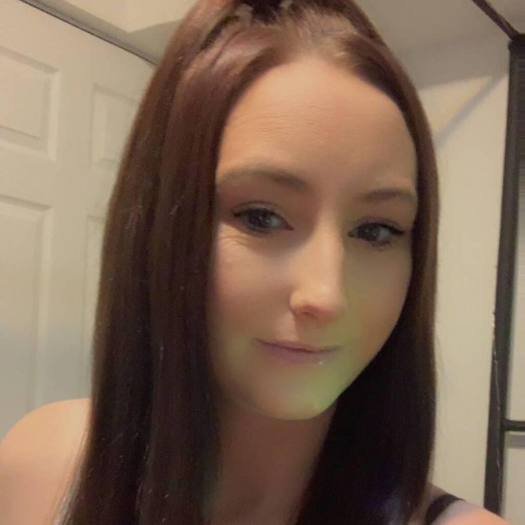 
                        Holly
                     is Female Escorts. | Nanaimo | British Columbia | Canada | canadapleasure.com 