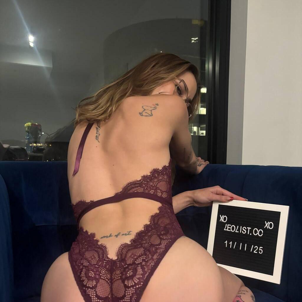 
                        Lisa
                     is Female Escorts. | Quebec City | Quebec | Canada | canadapleasure.com 