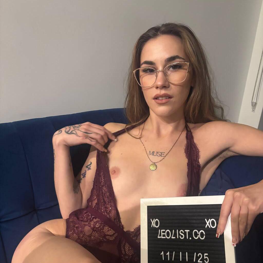 
                        Lisa
                     is Female Escorts. | Quebec City | Quebec | Canada | canadapleasure.com 