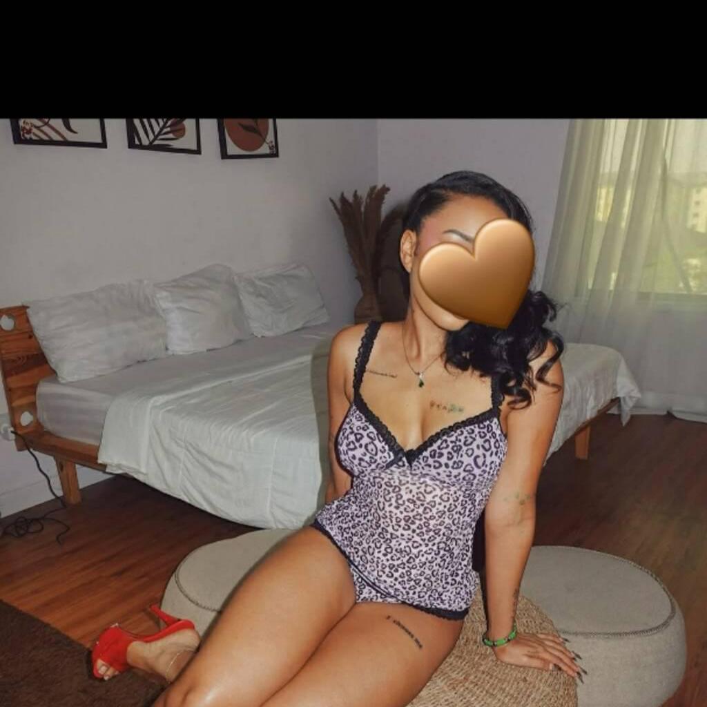 
                        Amanda
                     is Female Escorts. | Montreal | Quebec | Canada | canadapleasure.com 