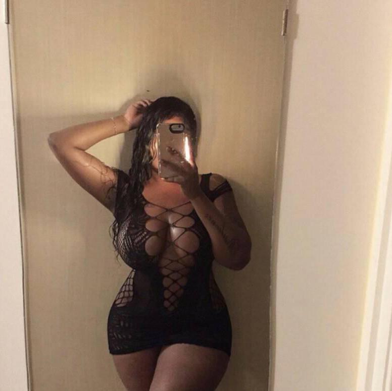 
                        Amanda
                     is Female Escorts. | Montreal | Quebec | Canada | canadapleasure.com 