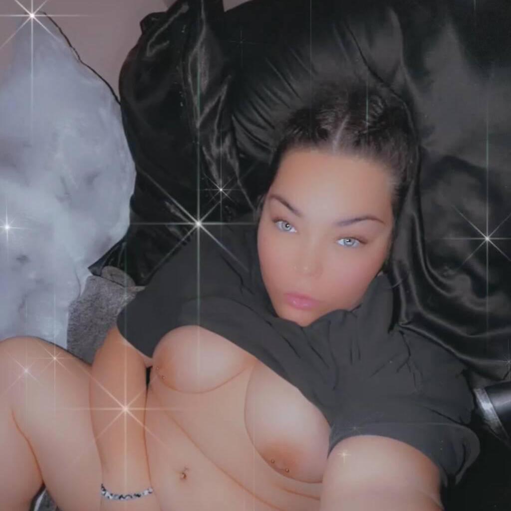 
                        serenavalentina CAF&REV
                     is Female Escorts. | Grande Prairie | Alberta | Canada | canadapleasure.com 