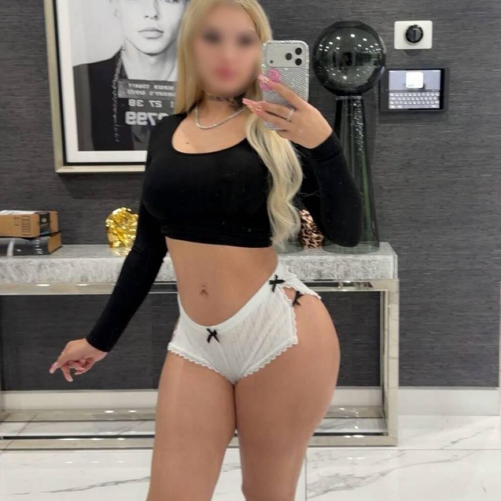 
                        Emma
                     is Female Escorts. | Winnipeg | Manitoba | Canada | canadapleasure.com 