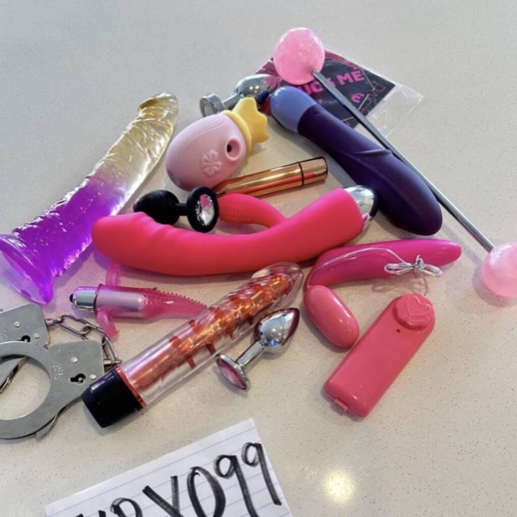 
                        Kate  ONLINE ONLY
                     is Female Escorts. | Kingston | Ontario | Canada | canadapleasure.com 