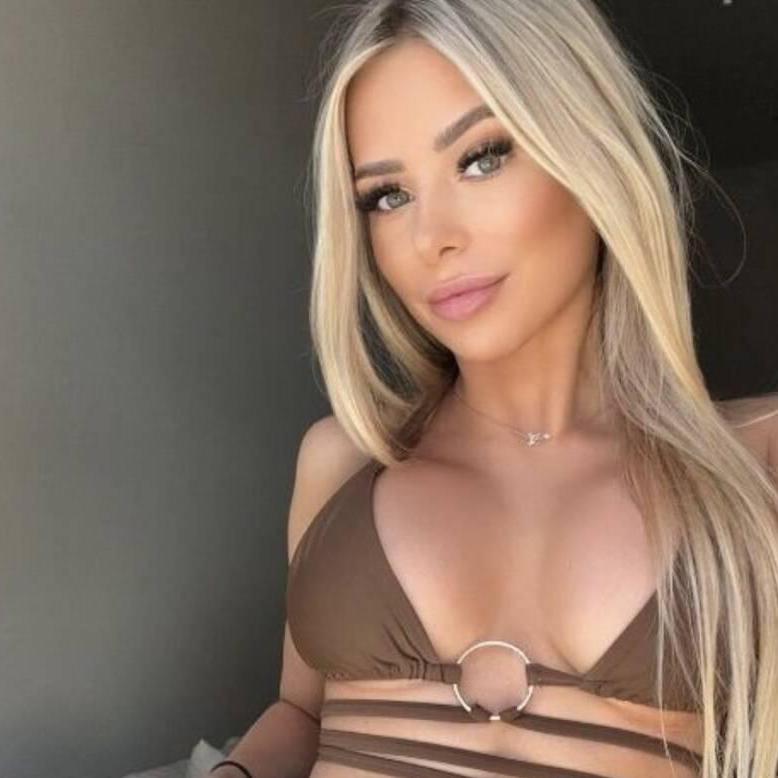 
                        Nikki
                     is Female Escorts. | Edmonton | Alberta | Canada | canadapleasure.com 