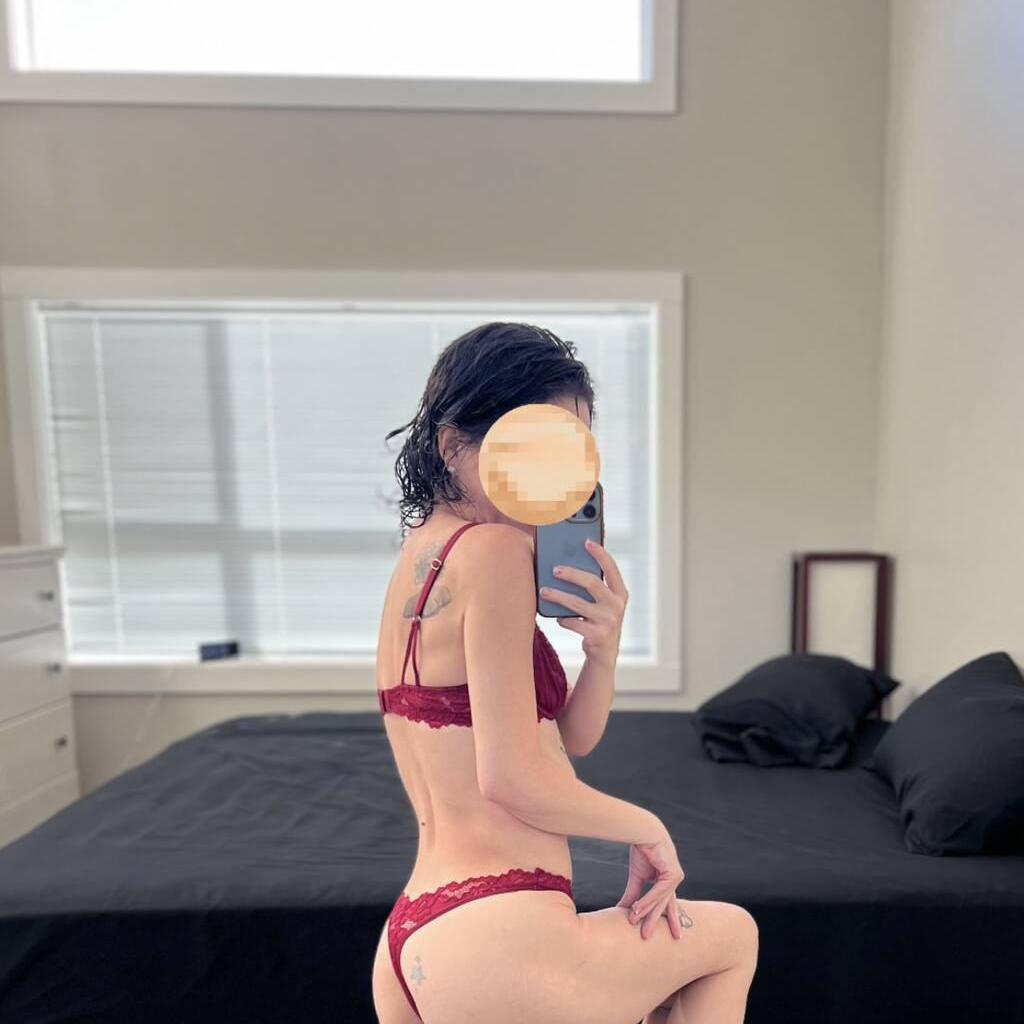 
                        Gabby
                     is Female Escorts. | Nanaimo | British Columbia | Canada | canadapleasure.com 