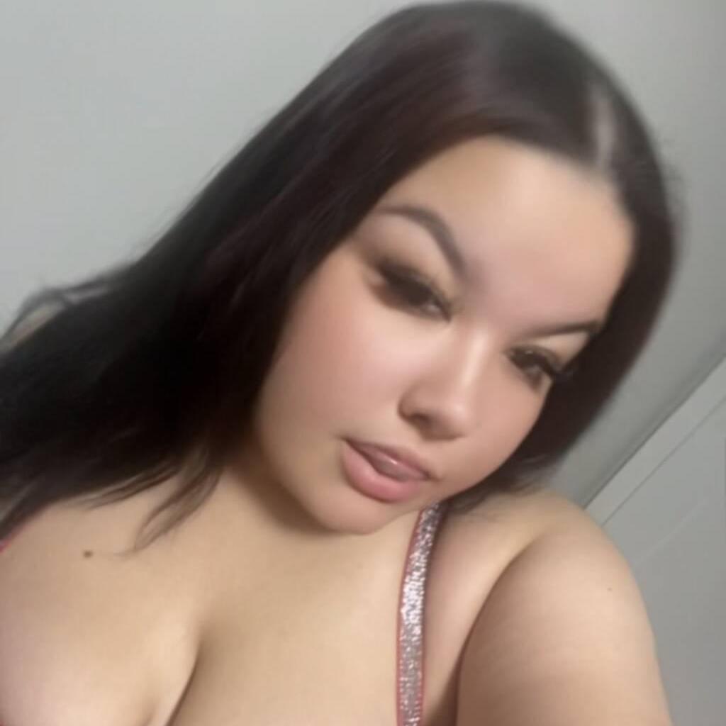 
                        Skye
                     is Female Escorts. | Kitchener | Ontario | Canada | canadapleasure.com 